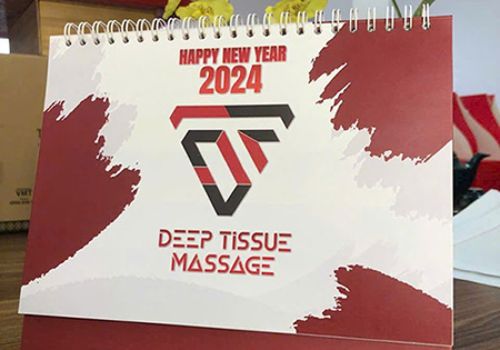 Tặng Lịch Trong Ngành Dịch Vụ: Cách Xây Dựng Mối Quan Hệ Bền Chặt Với Khách Hàng Và Đối Tác!