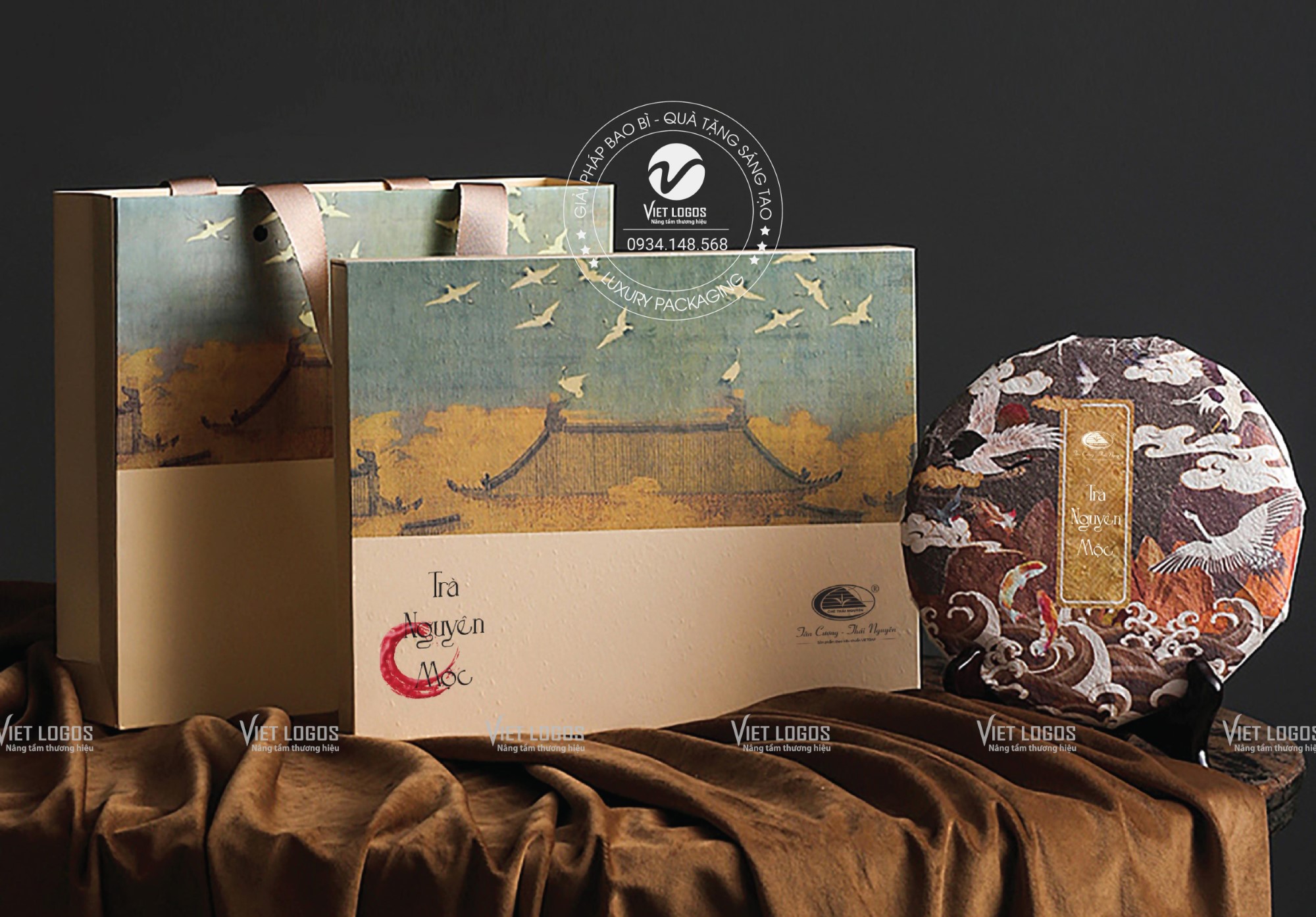 hop-tra-truyen-thong-Viet-Nam